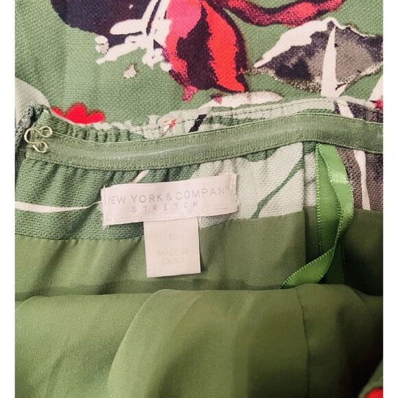 New York Company Women’s Strapless Dress Floral Sprint Festive Resort Size 12 - Picture 4 of 4